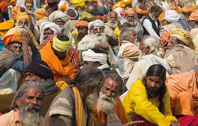 A SZÁDHUK EGY CSOPORTJA – A vándorszerzetesek, a szádhuk tízezrei India minden részéből érkeznek Fotó: Kovács P. Attila